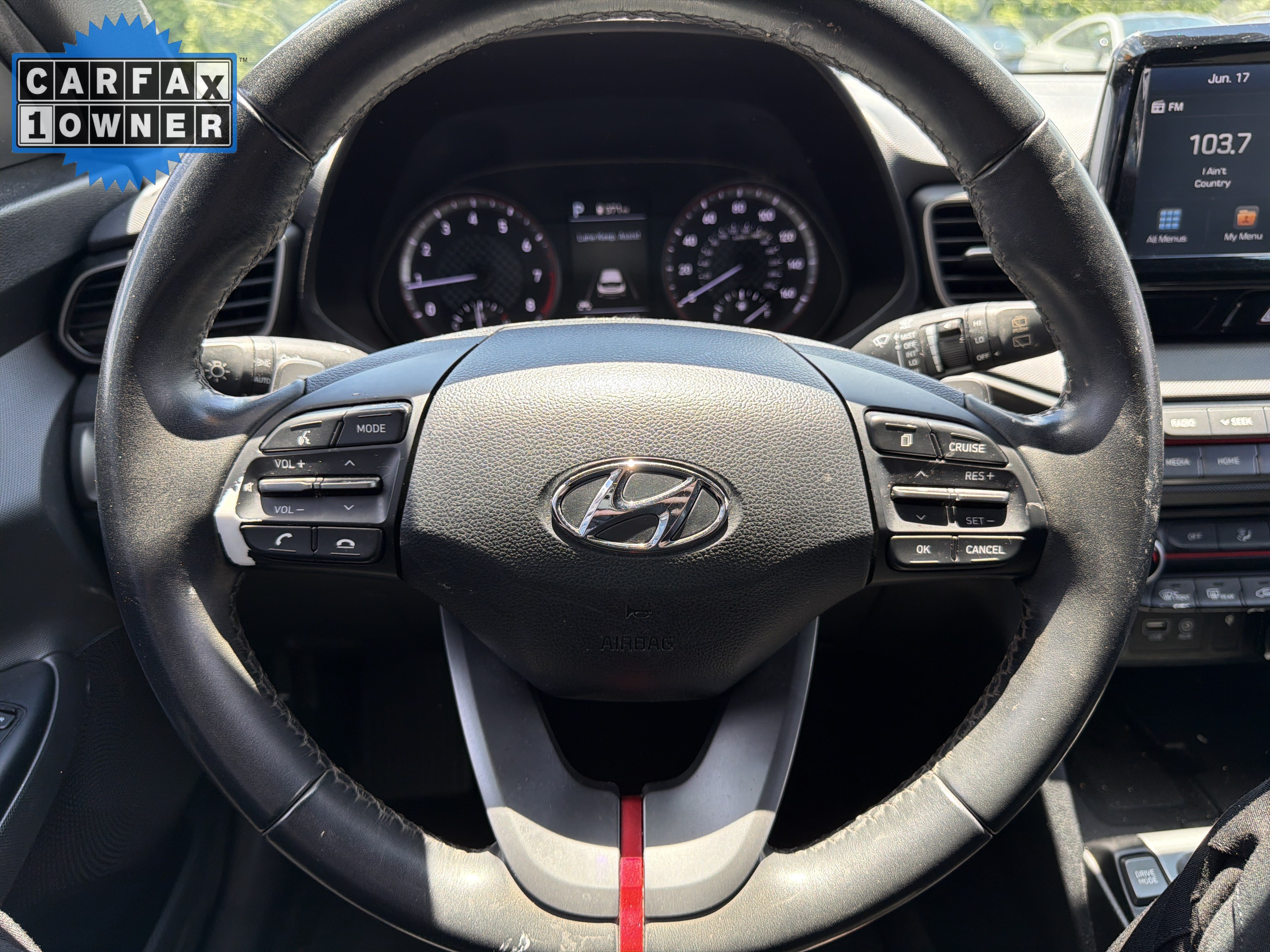 Used 2019 Hyundai Veloster 2.0 Premium FWD image 18