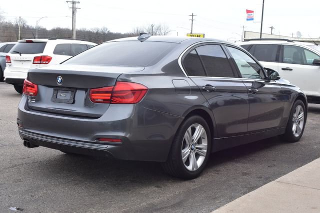 Used 2017 BMW 330i xDrive Sedan image 10