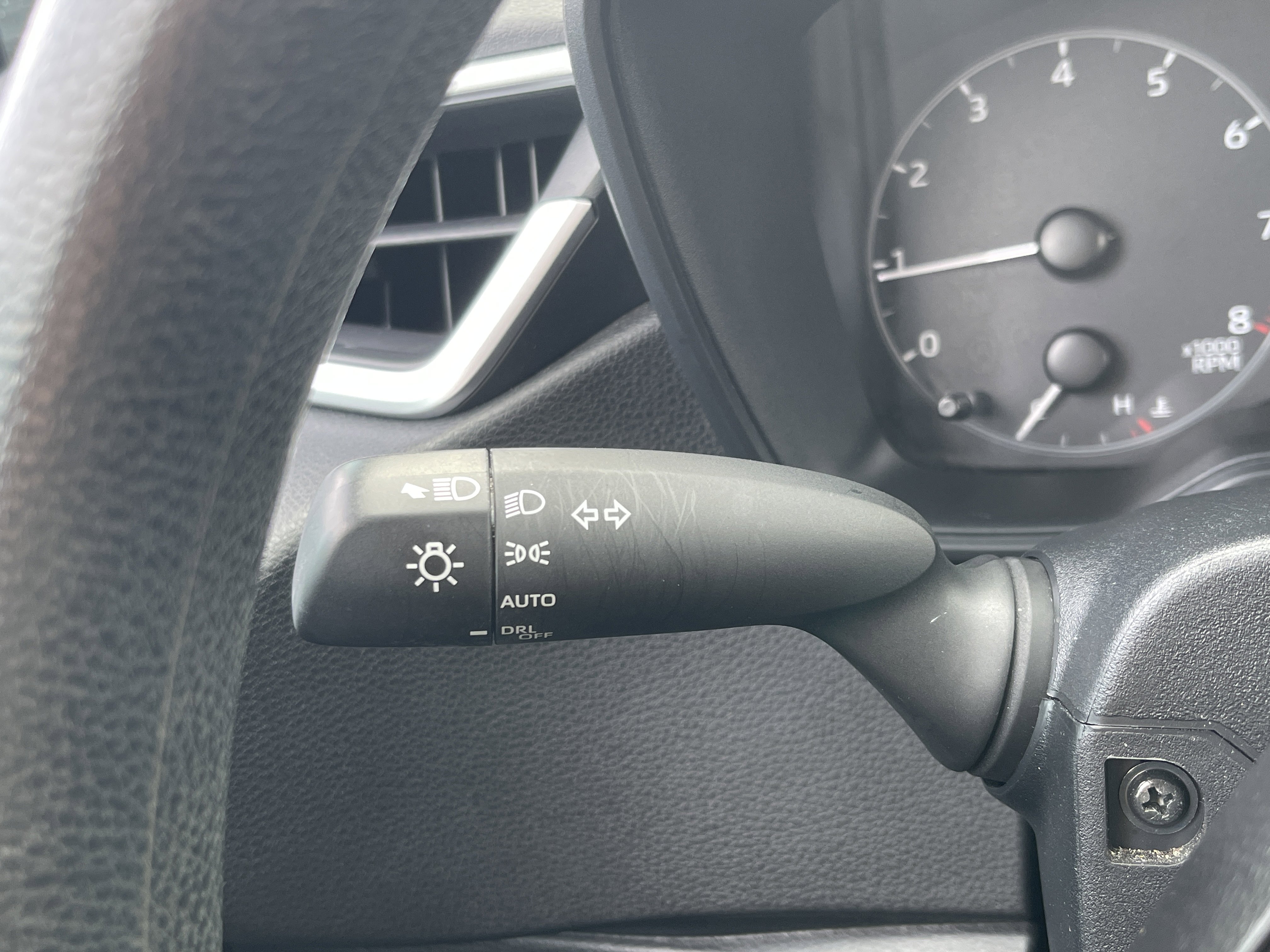 Used 2024 Toyota Corolla LE image 21