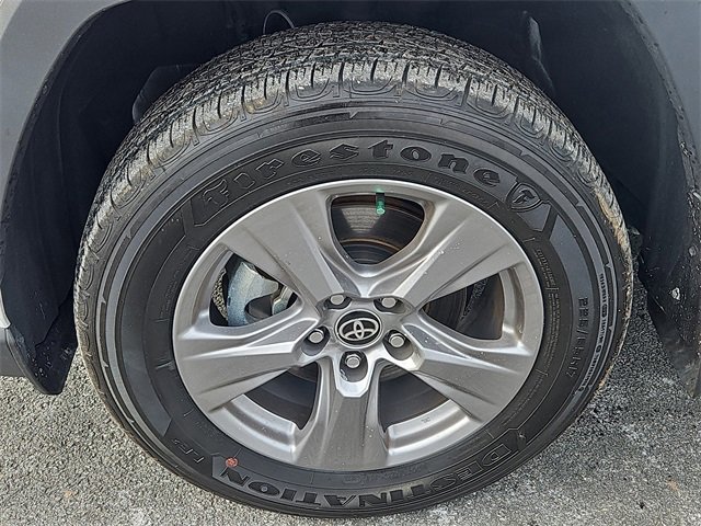 Used 2024 Toyota RAV4 XLE image 7