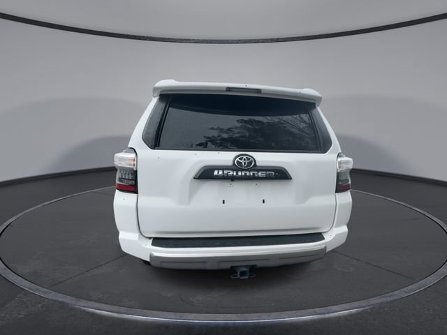 Used 2018 Toyota 4Runner TRD Off-Road Premium image 13