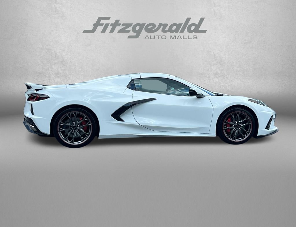 Used 2025 Chevrolet Corvette Stingray Preferred Conv w/ Z51 Performance Package RWD image 3