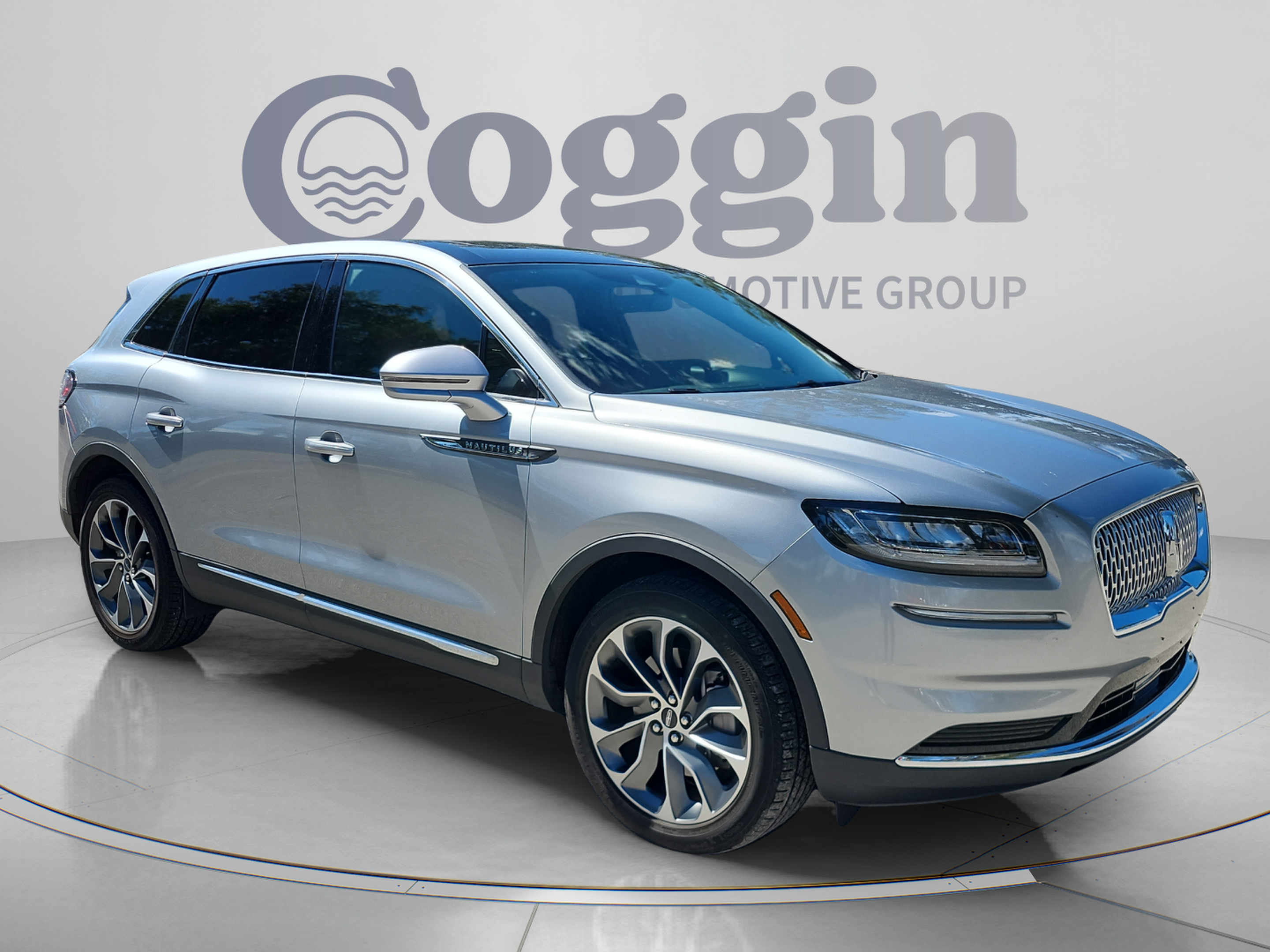 Used 2022 Lincoln Nautilus Reserve w/ Luxury Package FWD image 7