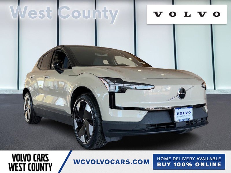 New 2026 Volvo EX30 Plus w/ Climate Package