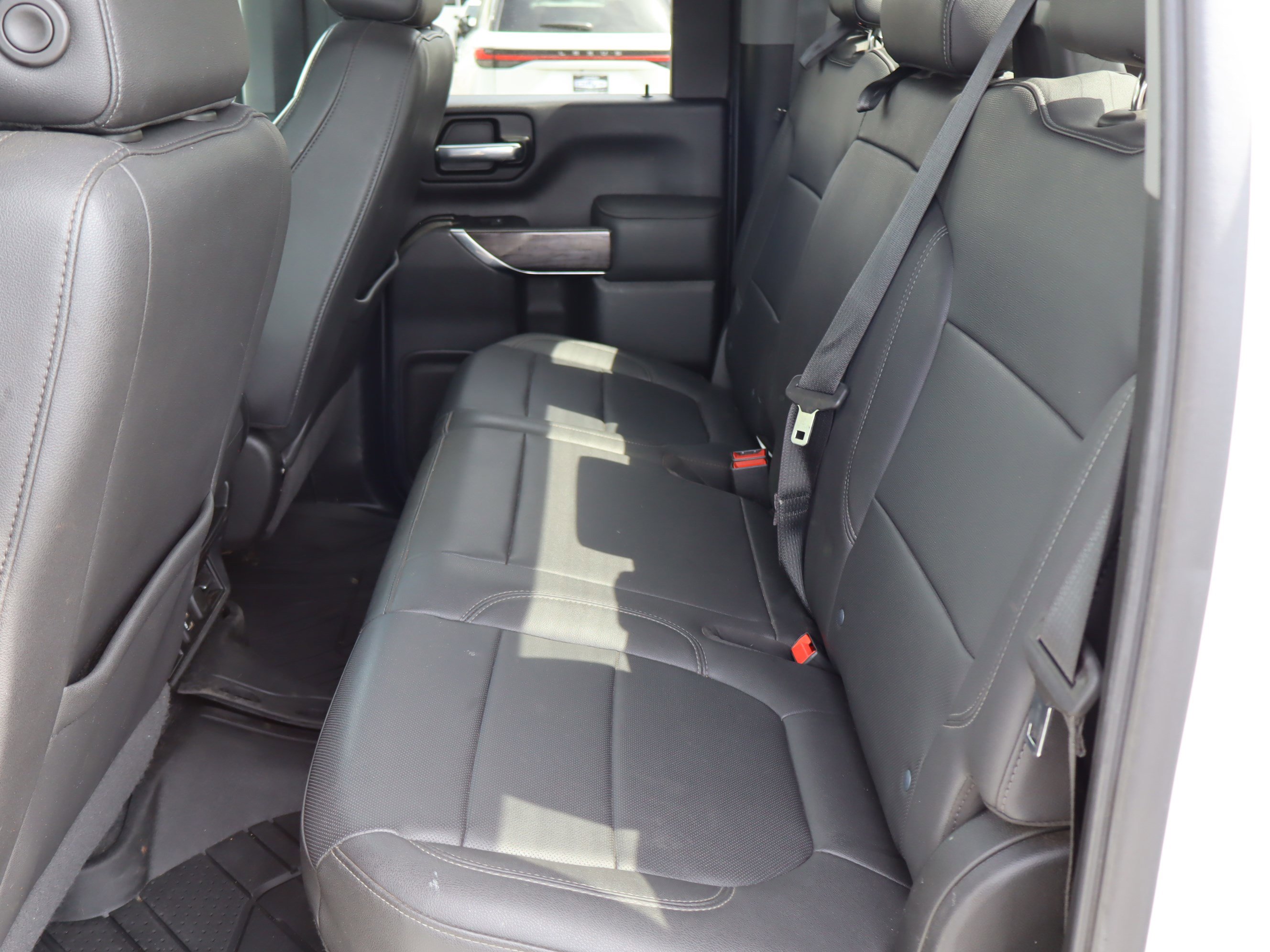 Used 2022 Chevrolet Silverado 2500 LTZ w/ Safety Package AWD/4WD image 34