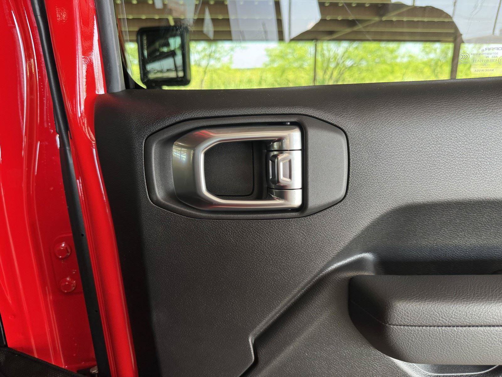 New 2026 Jeep Wrangler Unlimited Rubicon AWD/4WD image 36