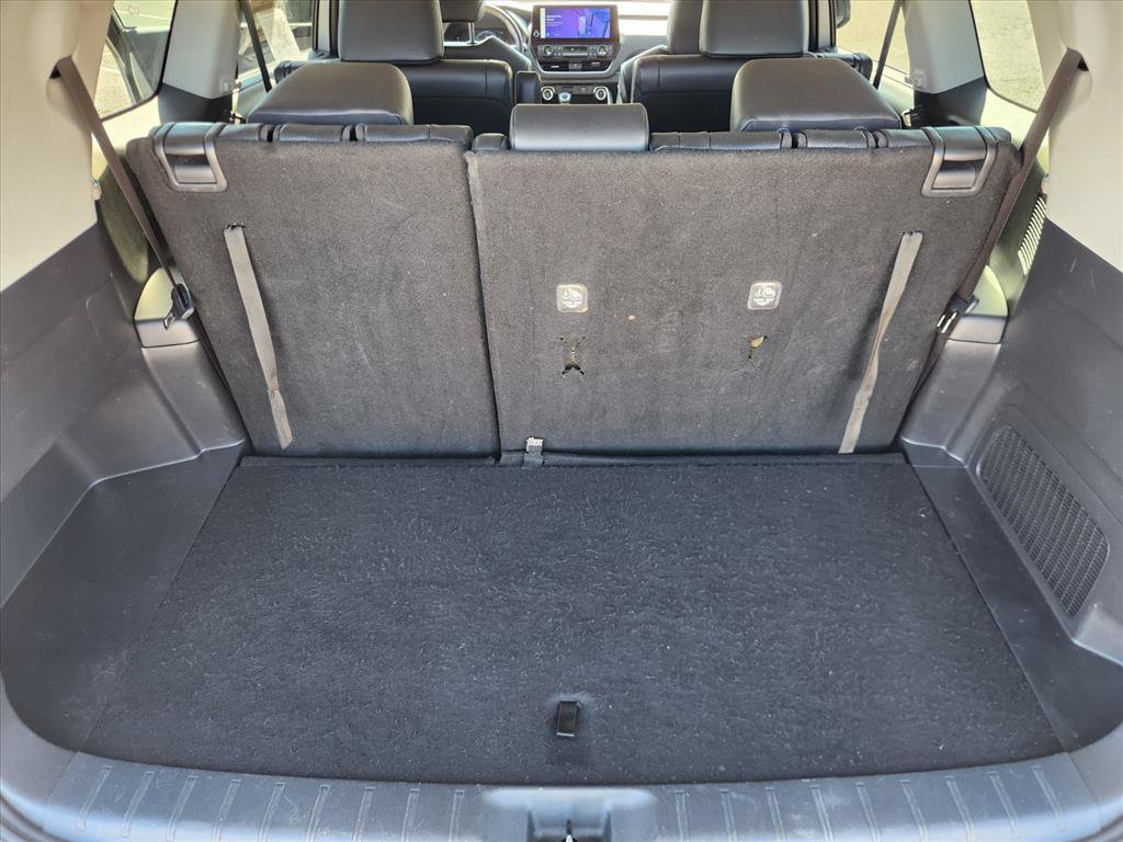 Certified 2025 Toyota Grand Highlander AWD image 17