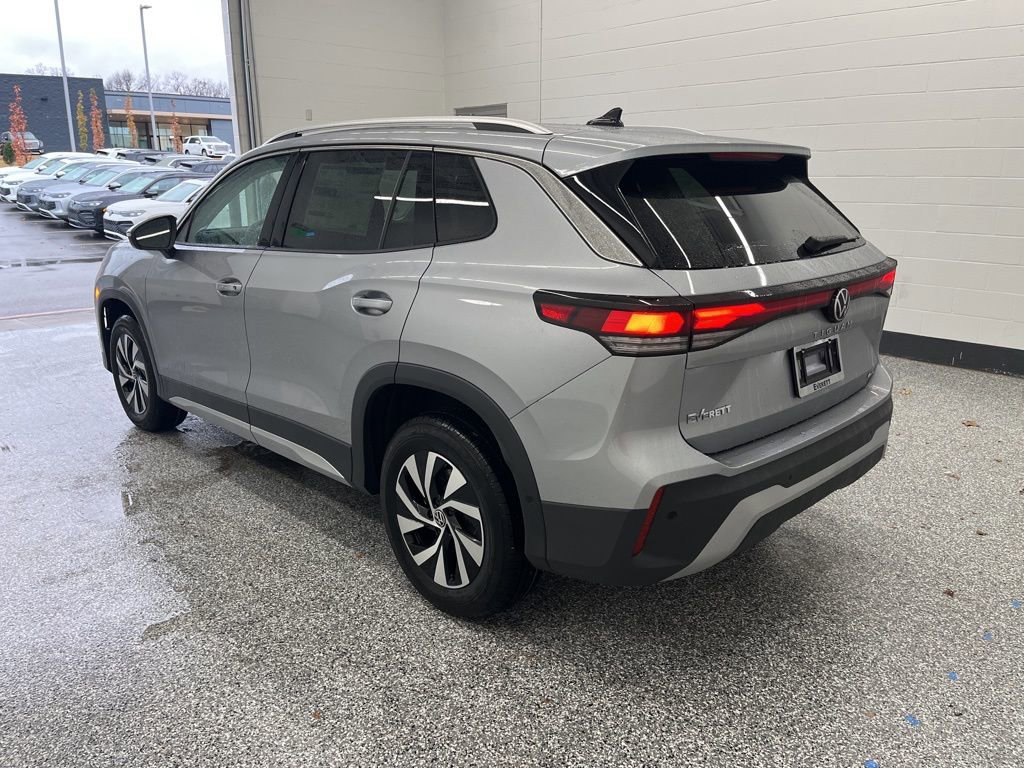 New 2026 Volkswagen Tiguan S AWD/4WD image 3