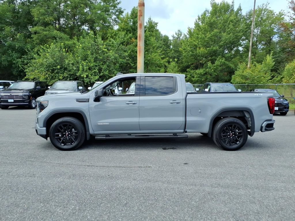 Certified 2024 GMC Sierra 1500 Elevation w/ LPO, Elevation Black Package AWD/4WD image 5