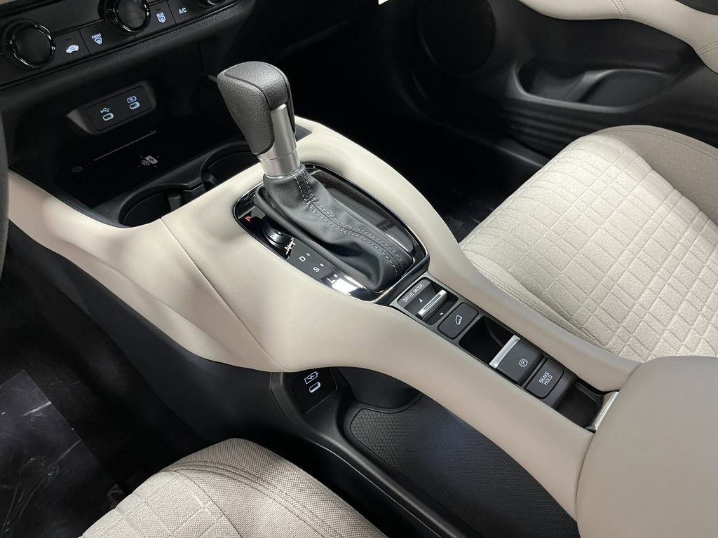 New 2026 Honda HR-V LX image 15