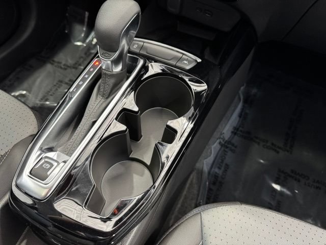 New 2026 Chevrolet Trax LT w/ Sunroof Package FWD image 21