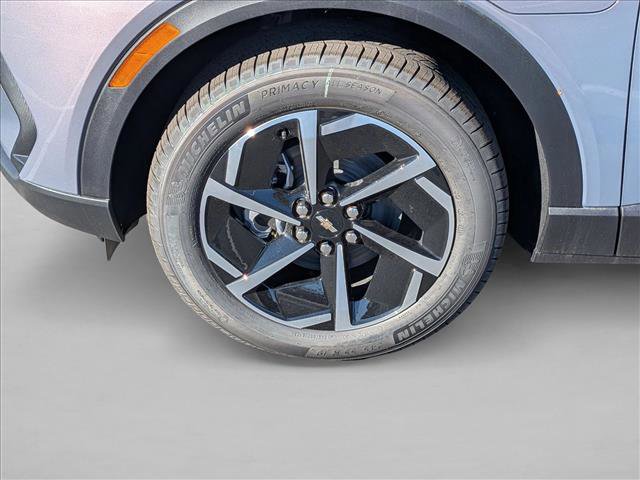 New 2026 Chevrolet Equinox EV LT image 10