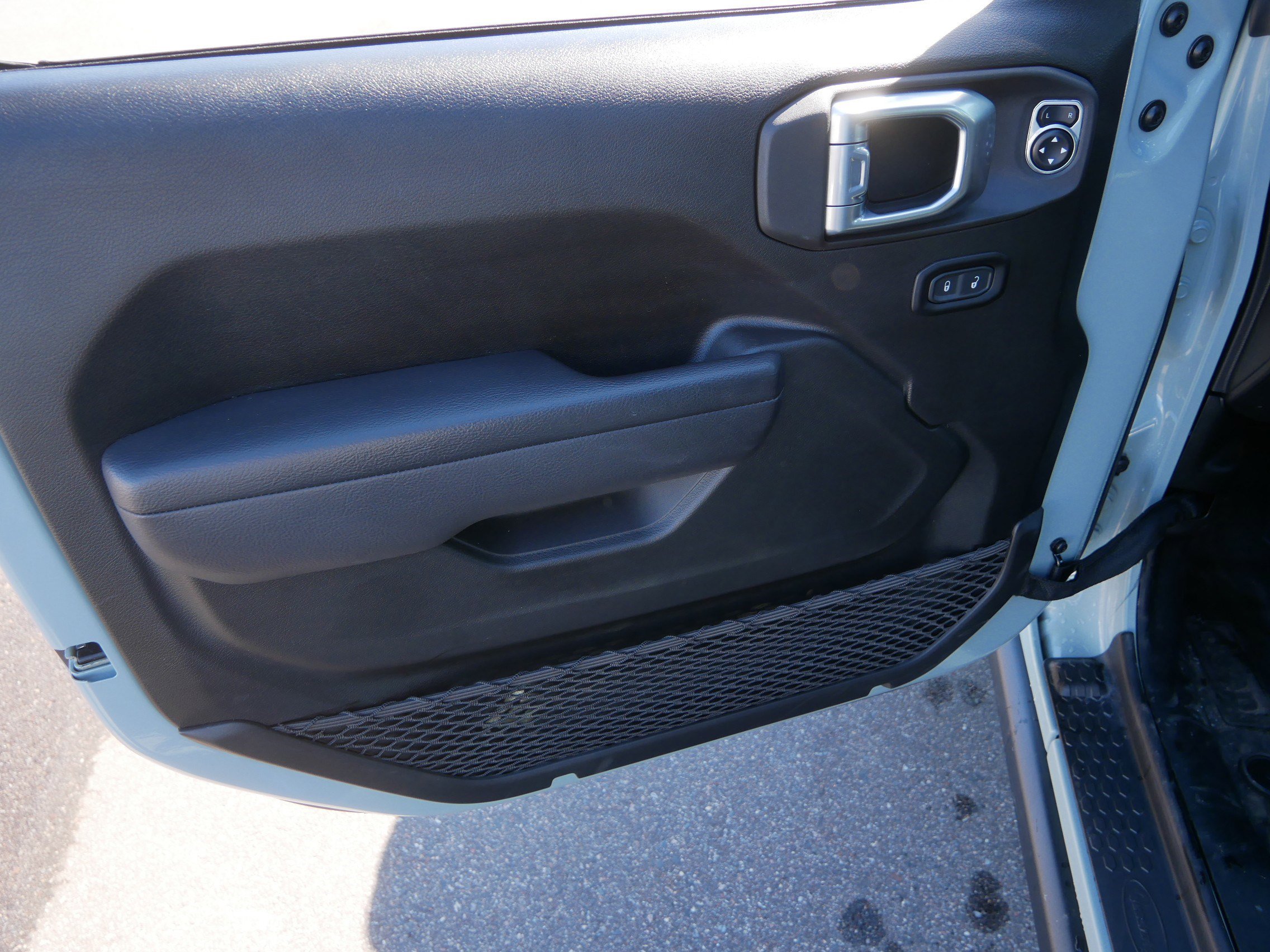 Used 2024 Jeep Wrangler Willys image 20