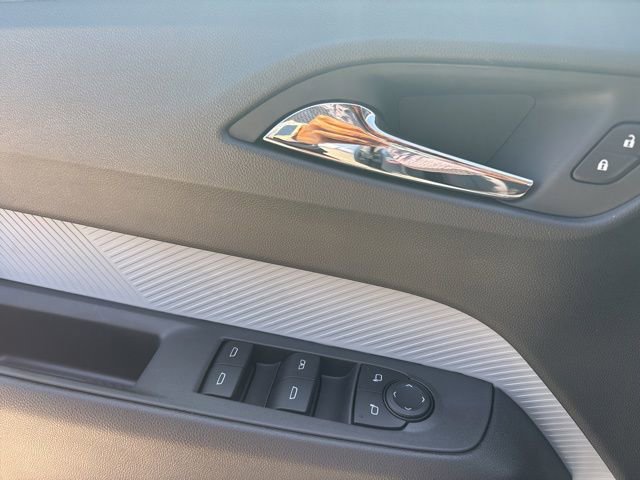 New 2027 Chevrolet Bolt RS w/ Technology Package FWD image 21