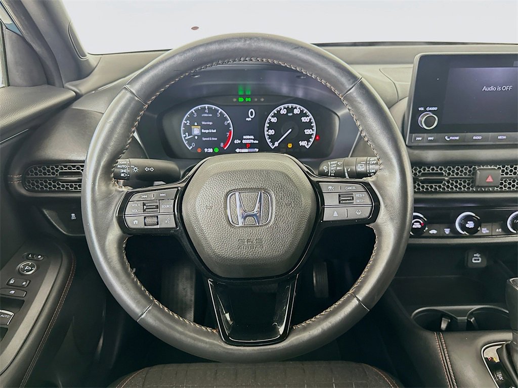 Used 2025 Honda HR-V Sport image 12