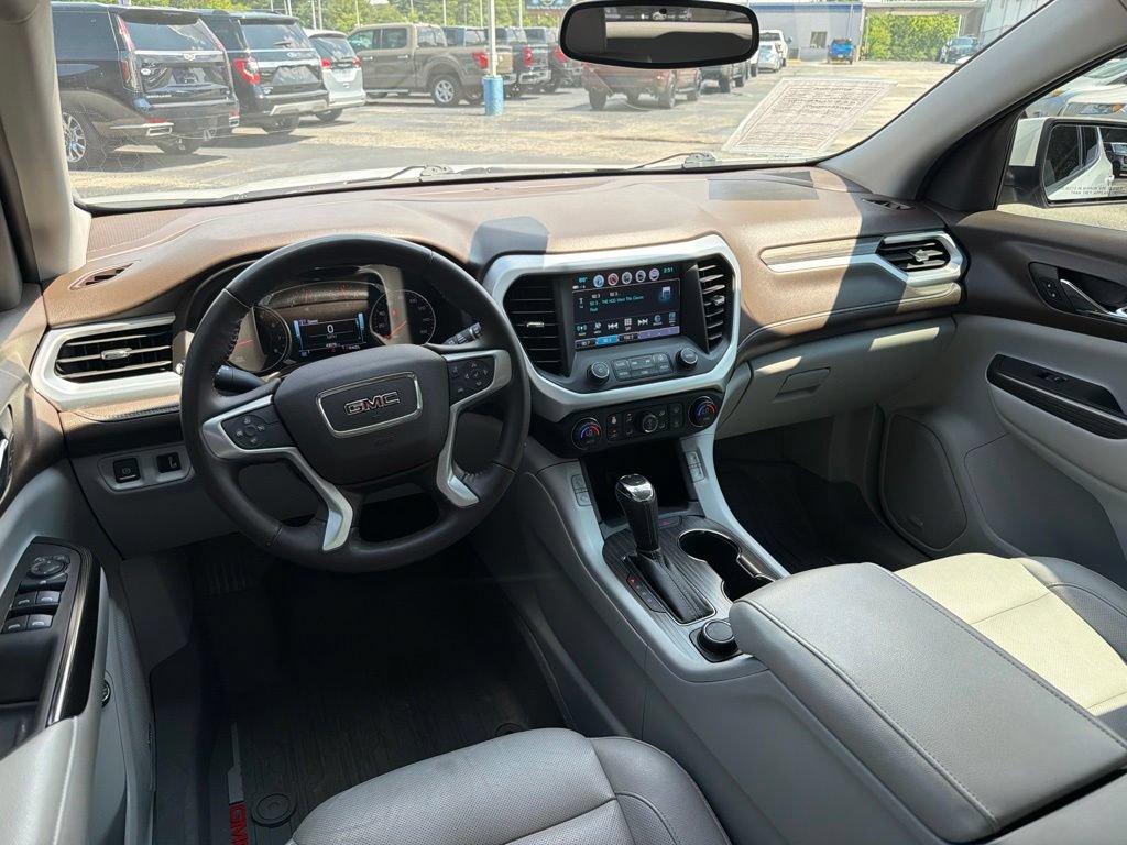 Used 2019 GMC Acadia SLT FWD image 12