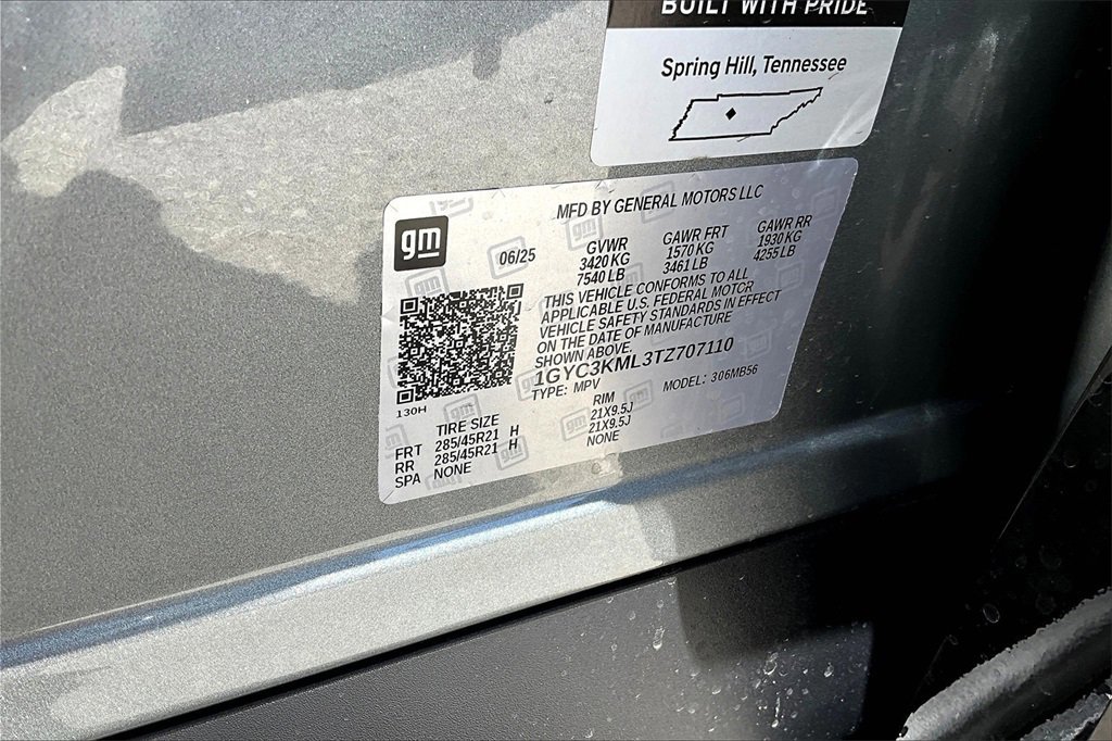 New 2026 Cadillac Vistiq Luxury w/ LPO, Floor Liner Package image 13