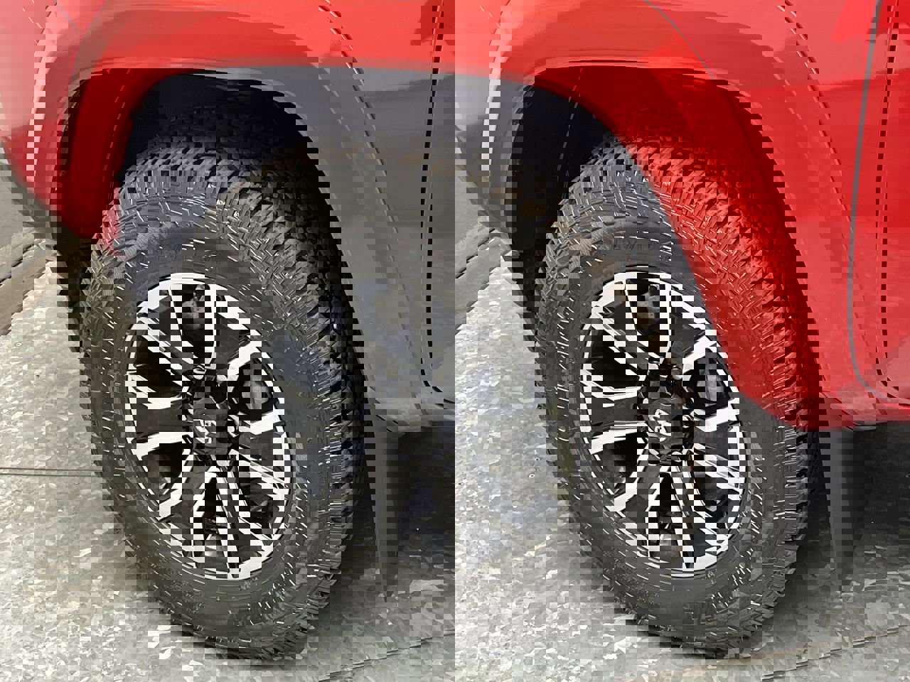 Used 2020 Toyota Tacoma TRD Sport w/ TRD Premium Sport Package image 36