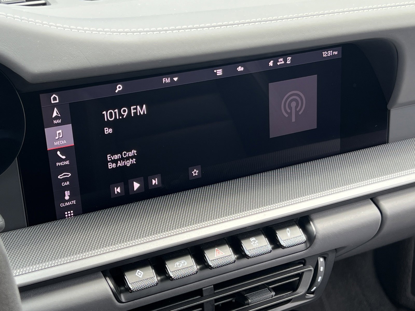 Certified 2021 Porsche 911 Targa 4S w/ Premium Package image 24