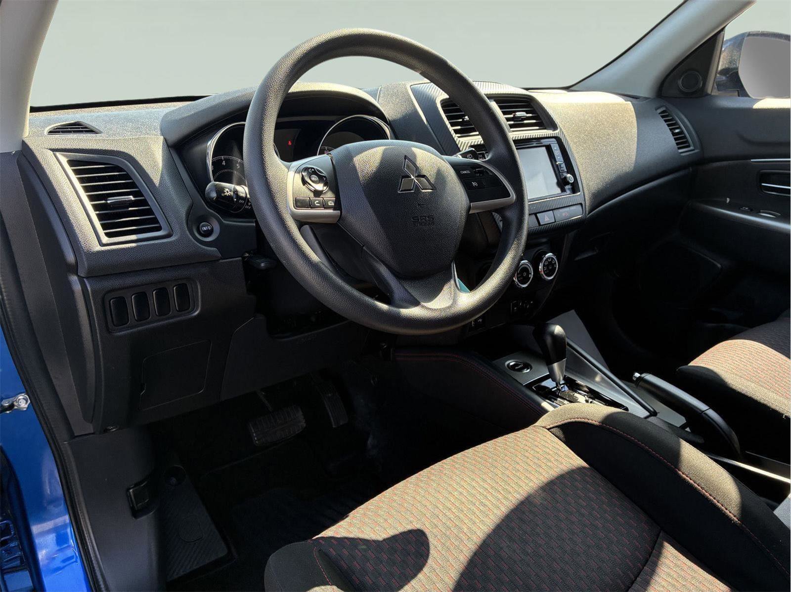 Used 2019 Mitsubishi Outlander Sport ES AWD/4WD image 16