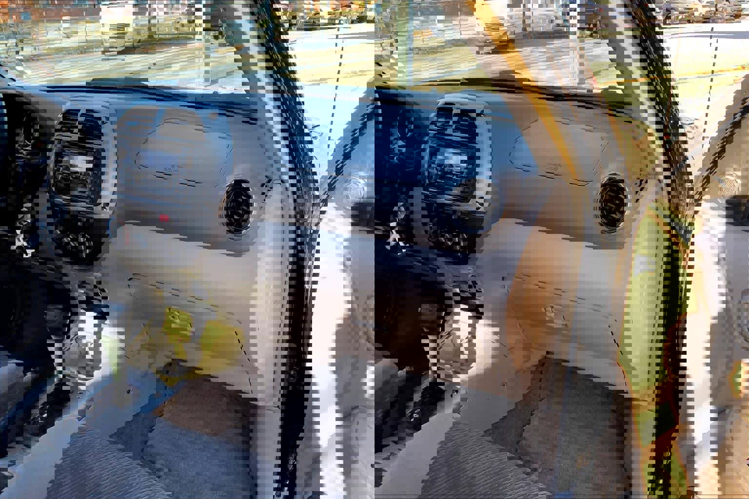 Used 2002 Toyota RAV4 4WD image 17