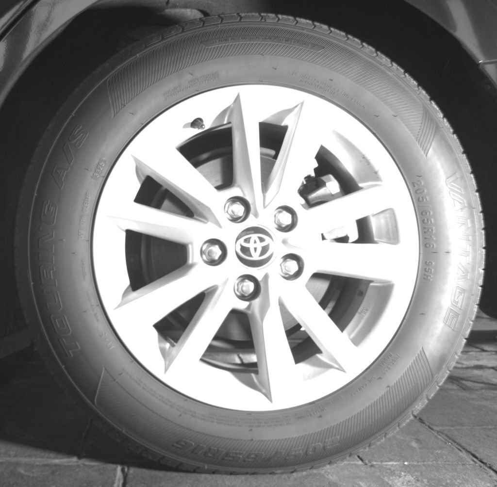 Used 2025 Toyota Camry LE FWD image 26