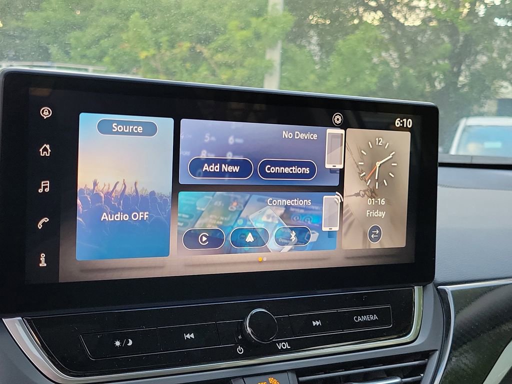 New 2025 Nissan Altima 2.5 SR w/ SR Premium Package image 32