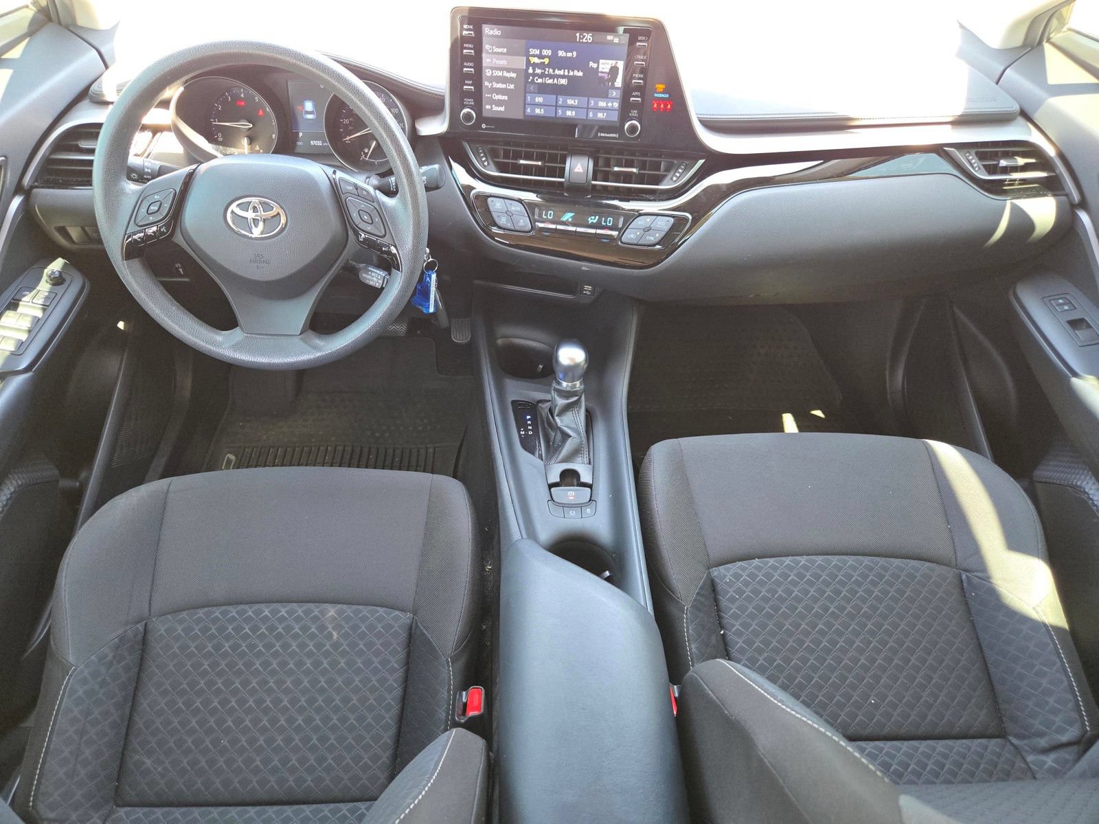 Used 2020 Toyota C-HR LE FWD image 17