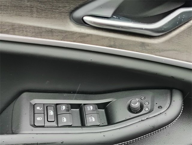 New 2026 Jeep Grand Cherokee Laredo image 12