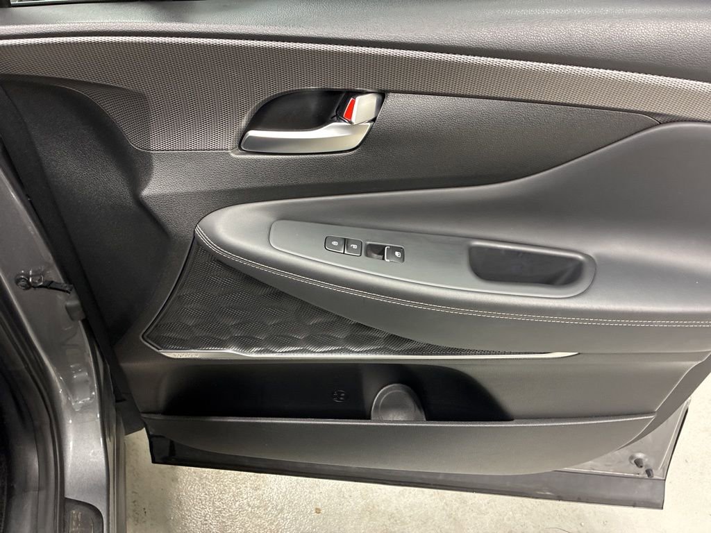 Used 2019 Hyundai Santa Fe FWD image 9