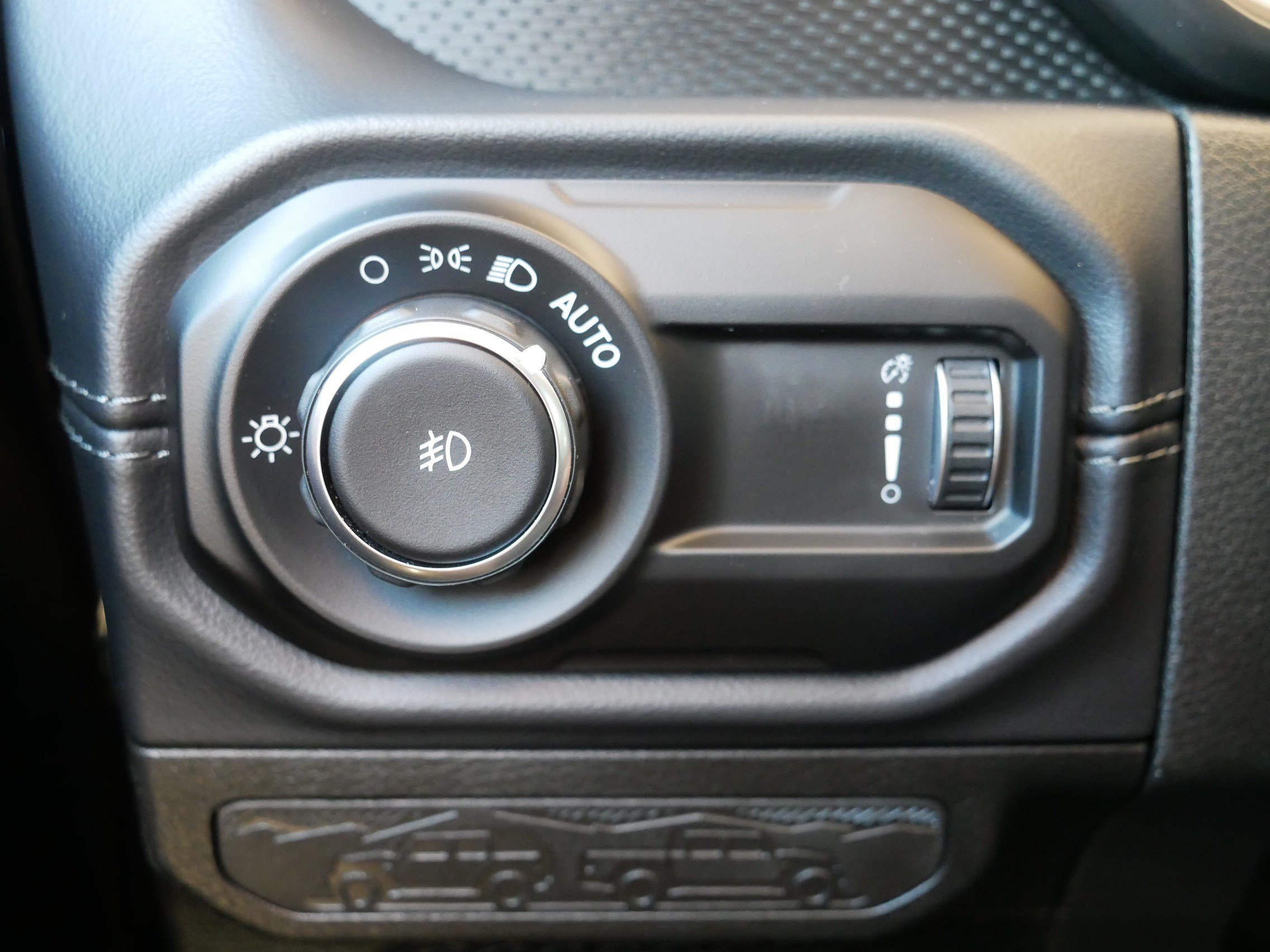 Used 2026 Jeep Wrangler Unlimited Rubicon AWD/4WD image 26