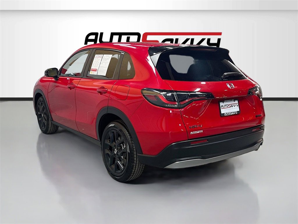 Used 2025 Honda HR-V Sport image 5