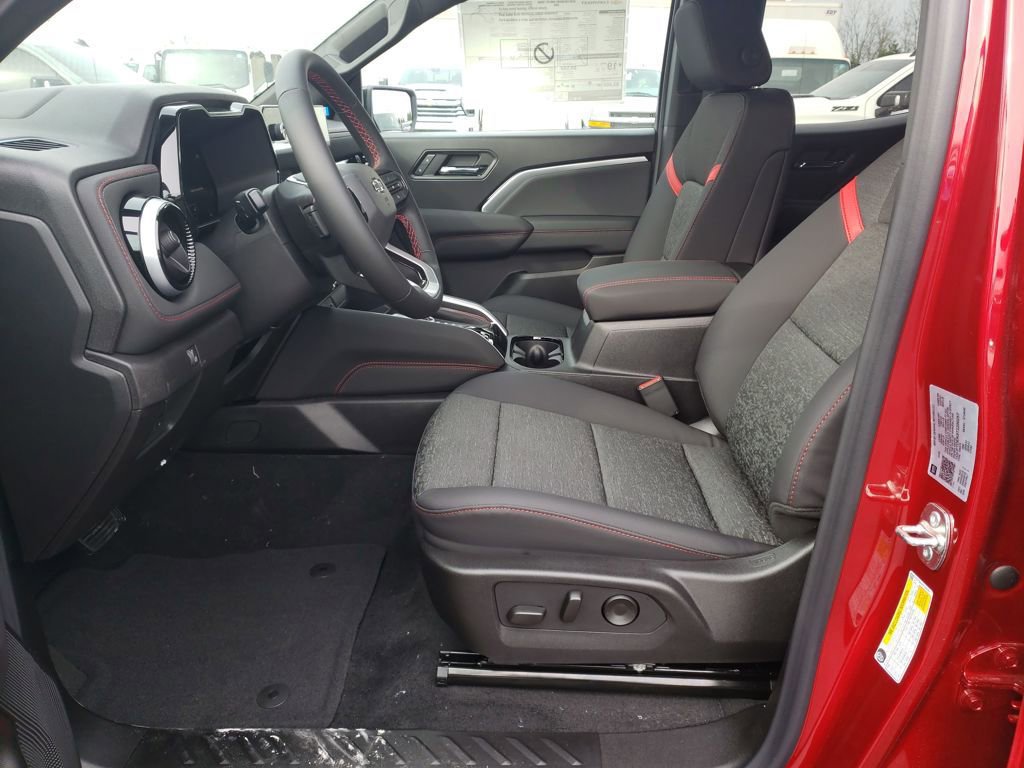 New 2026 Chevrolet Colorado Z71 image 9