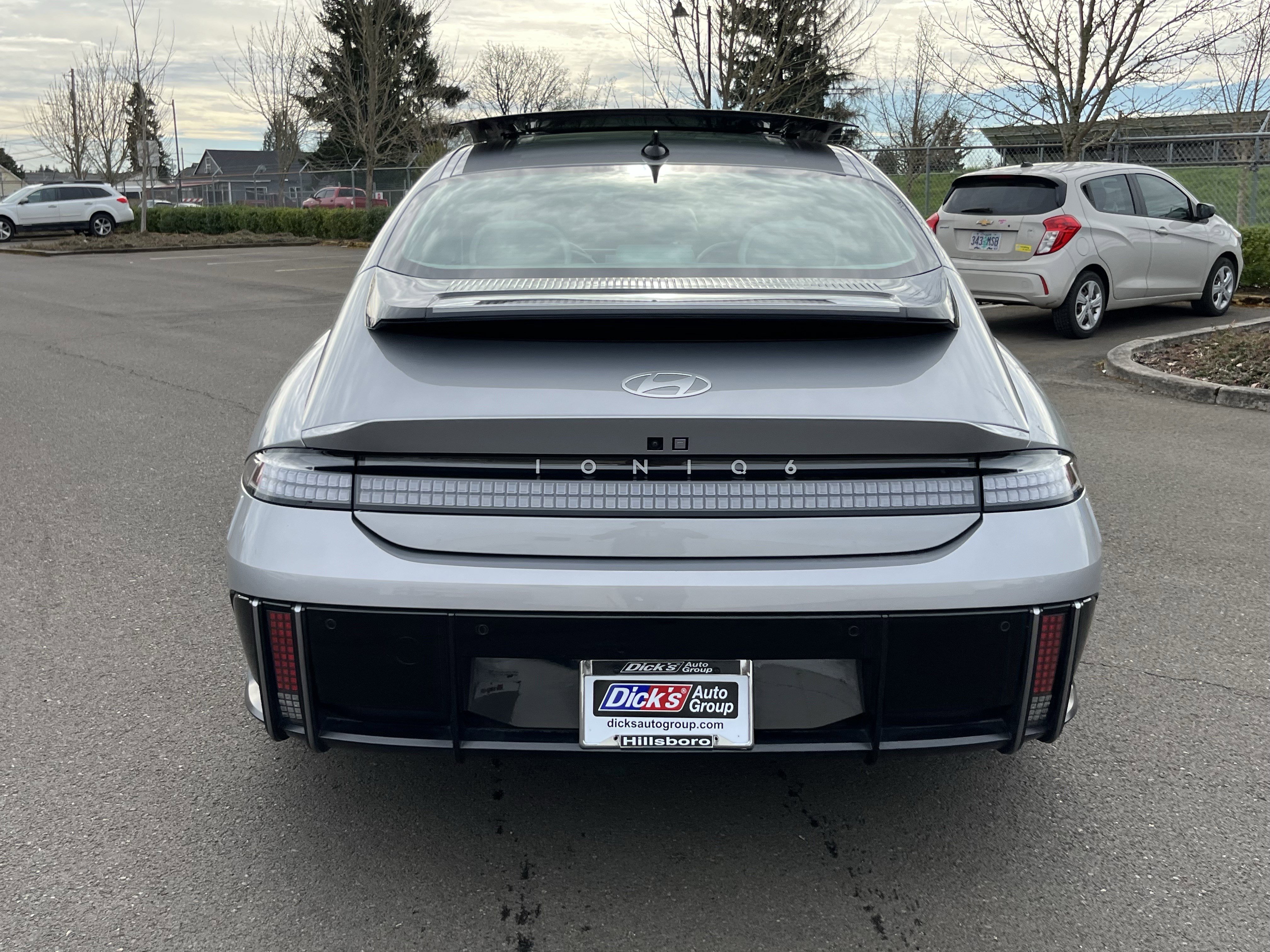 Used 2024 Hyundai Ioniq 6 Limited image 4