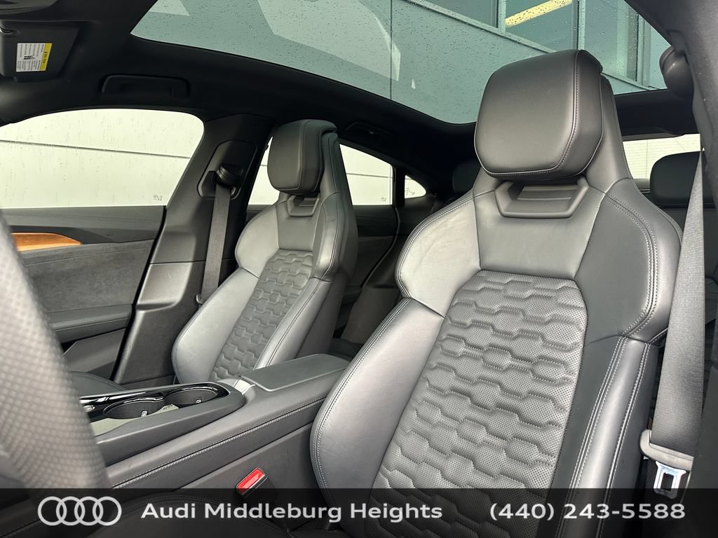 Certified 2023 Audi e-tron GT Premium Plus AWD/4WD image 12