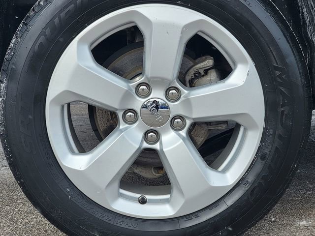 Certified 2021 Jeep Compass Latitude image 17