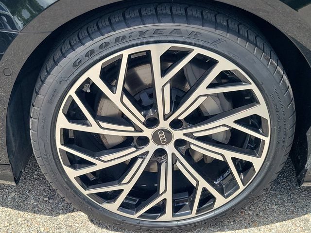 Certified 2023 Audi A8 L 3.0T w/ Comfort Plus Package AWD/4WD image 9