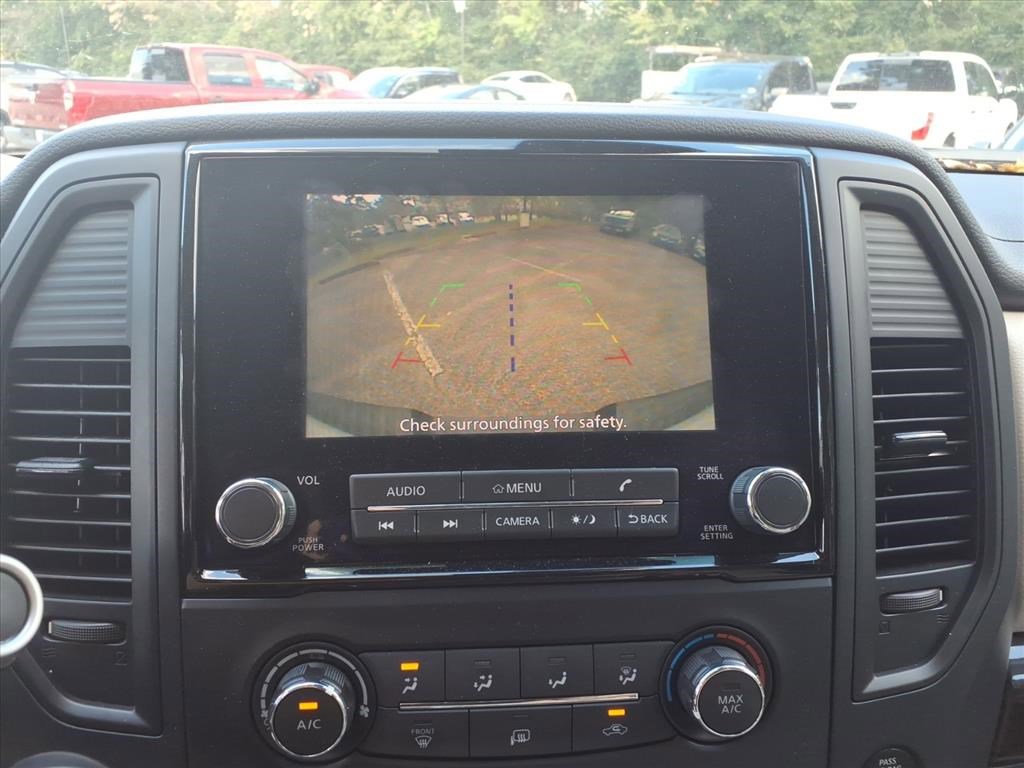 Used 2022 Nissan Titan SV w/ Accessory Utility Package image 17