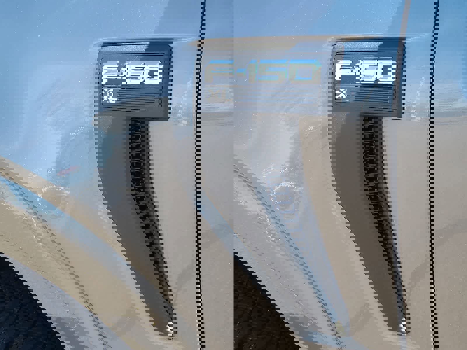 Used 2023 Ford F150 XL w/ Trailer Tow Package image 15