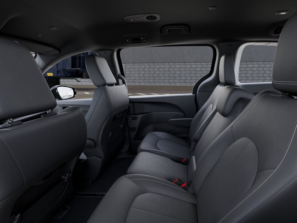 New 2027 Chrysler Pacifica Select FWD image 23