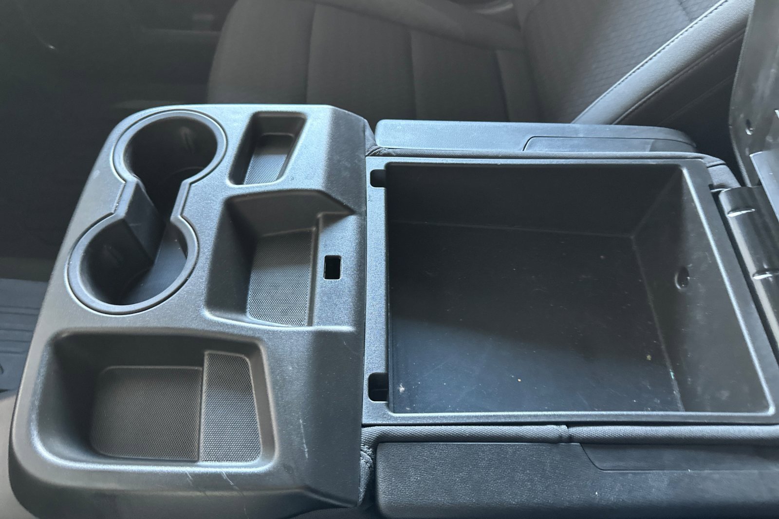 Used 2023 GMC Sierra 1500 Elevation w/ LPO, Elevation Black Package image 32