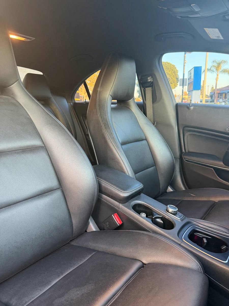 Used 2018 Mercedes-Benz CLA 250 image 12