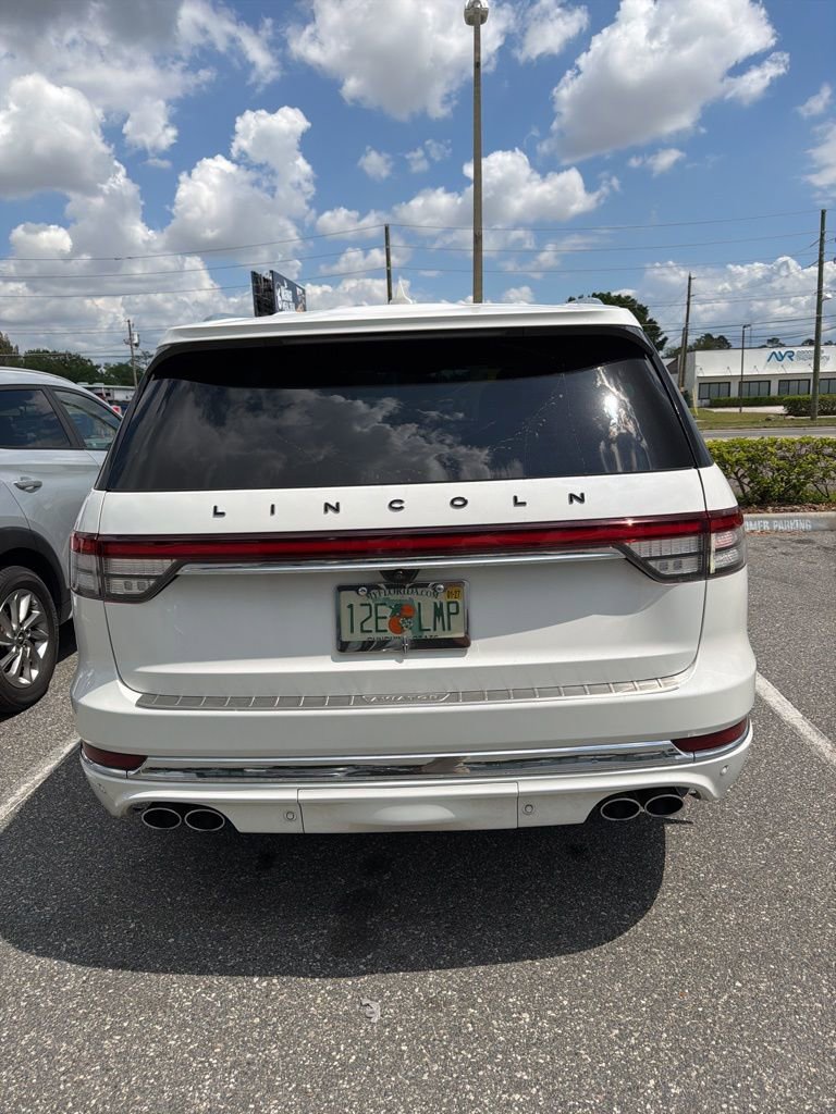 Used 2023 Lincoln Aviator Black Label w/ Class IV Trailer Tow Package image 8