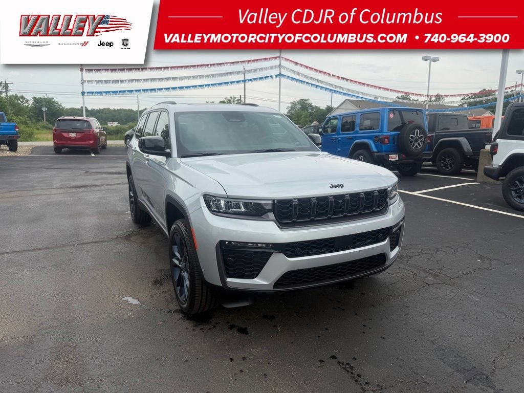 New 2026 Jeep Grand Cherokee L Limited AWD/4WD image 1