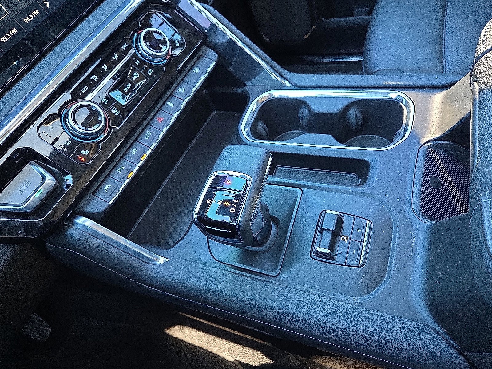 Used 2024 GMC Sierra 1500 Denali w/ Denali Reserve Package image 25