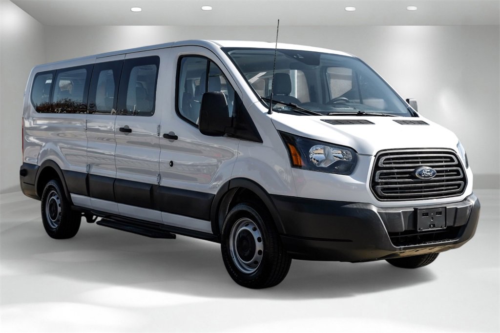Used 2016 Ford Transit 350 XL image 5