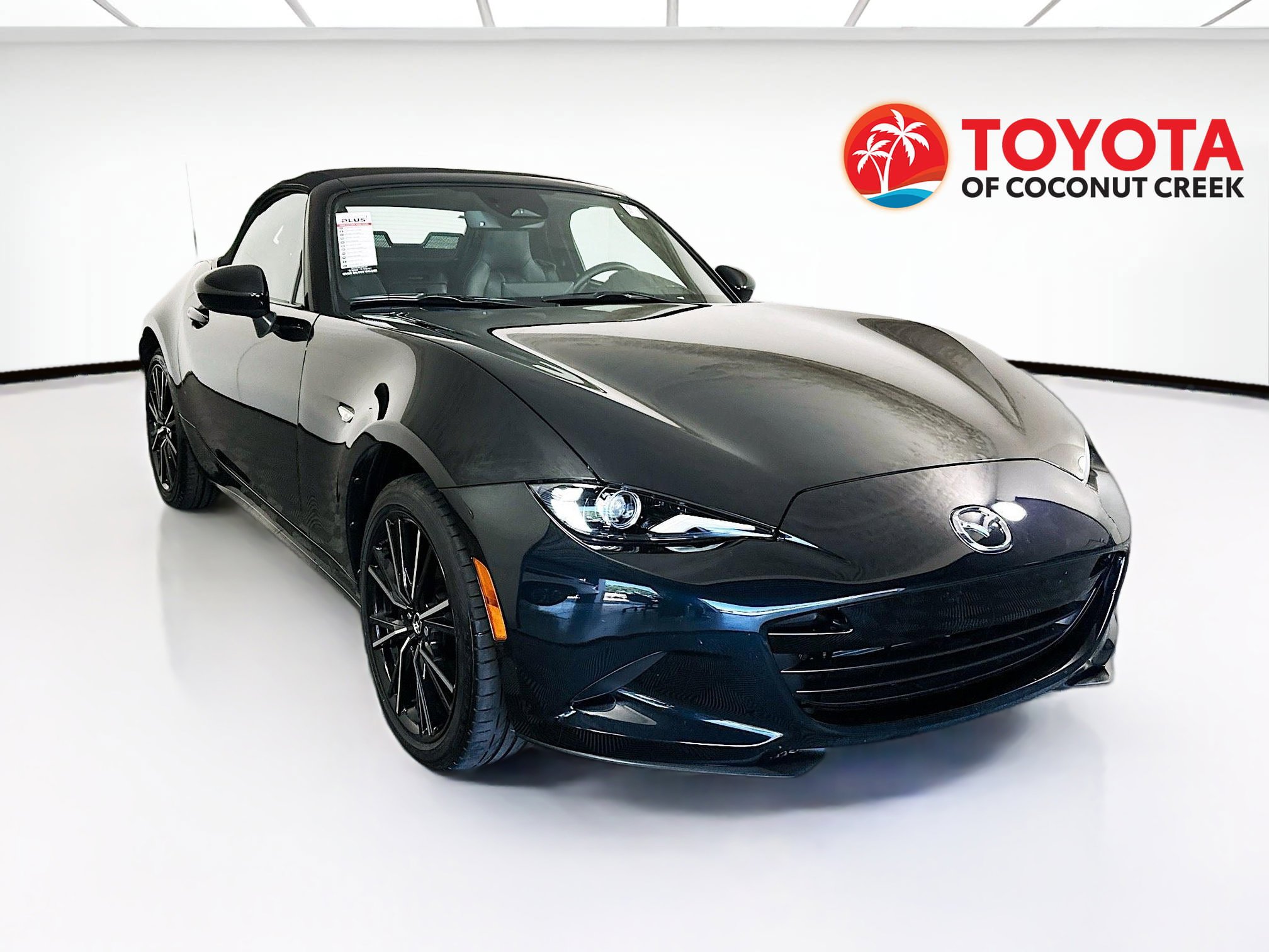 Used 2024 MAZDA MX-5 Miata Grand Touring RWD image 1