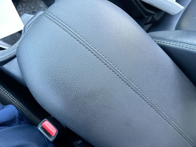 Used 2019 Toyota RAV4 XLE Premium FWD image 24