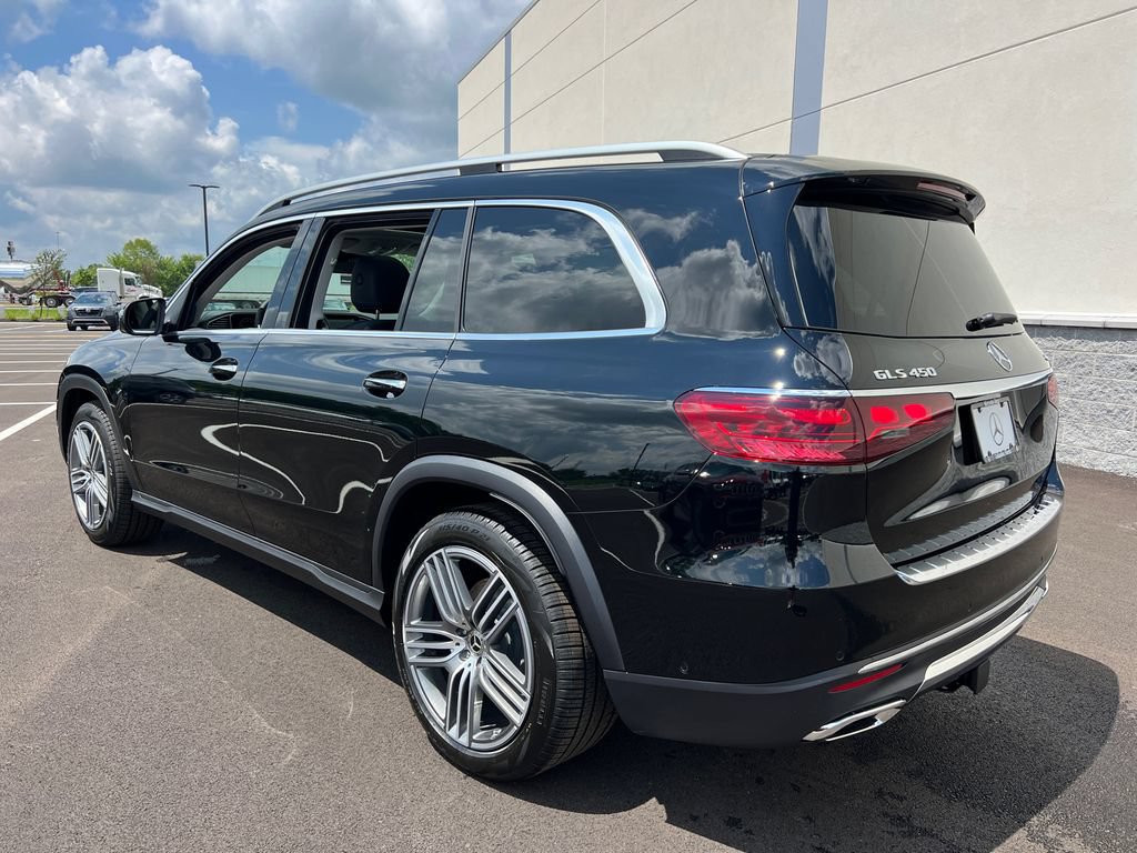 New 2026 Mercedes-Benz GLS 450 4MATIC image 5