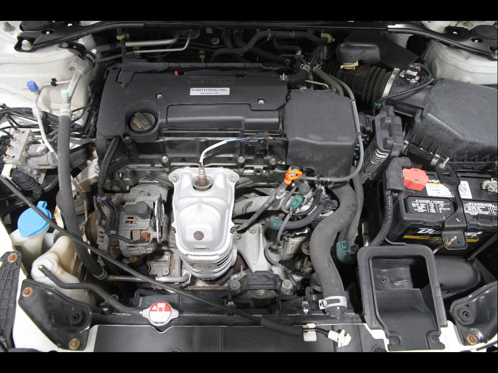 Used 2016 Honda Accord Sport image 19